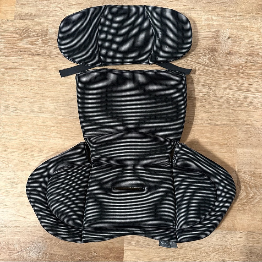 Chicco Fit2 Newborn Positioner Insert